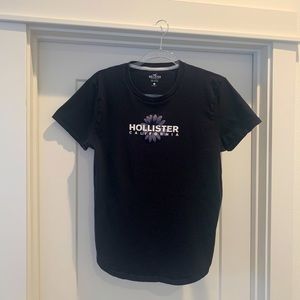 Hollister T-Shirt